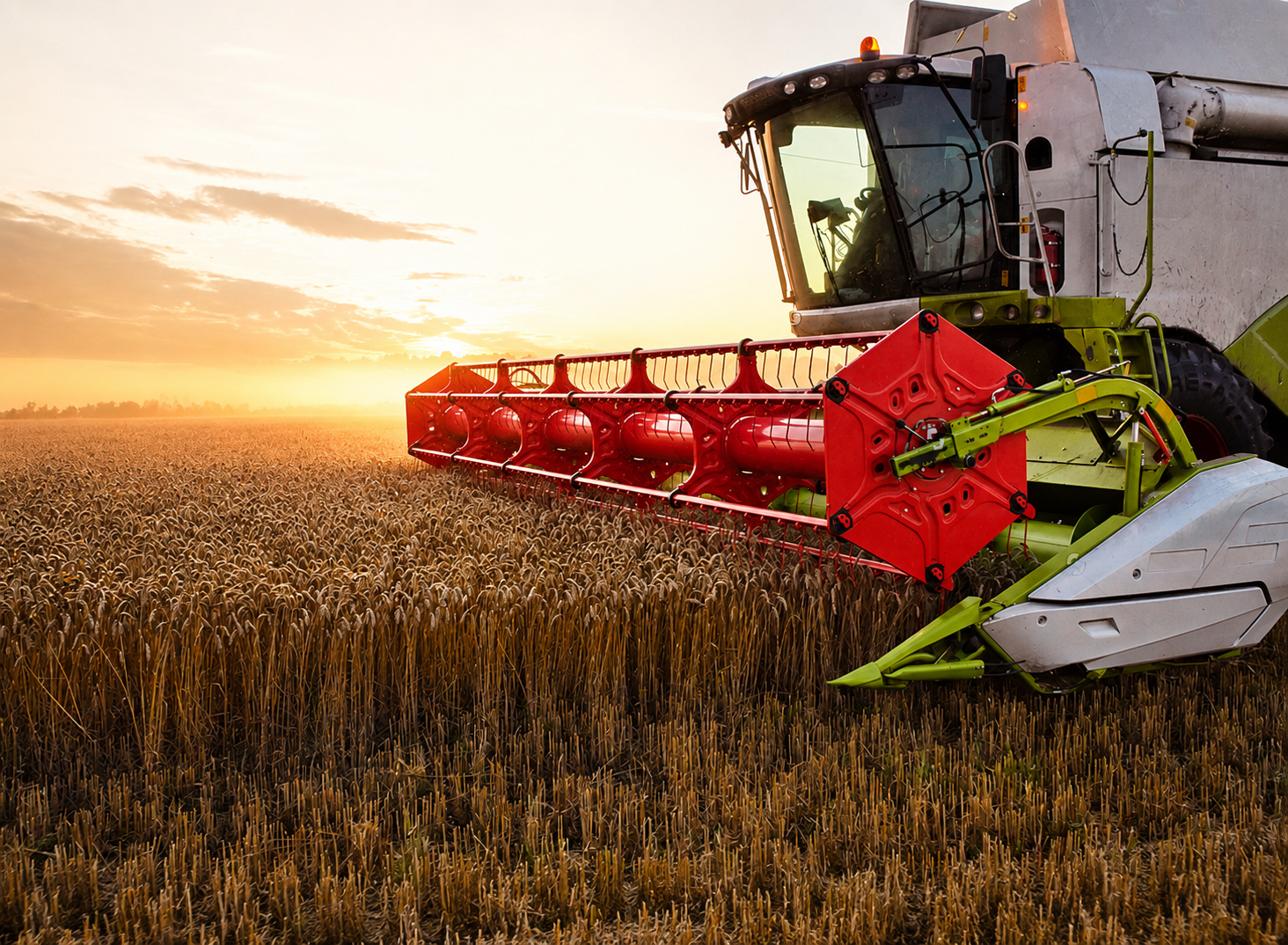 Landmaschine auf einem Feld
